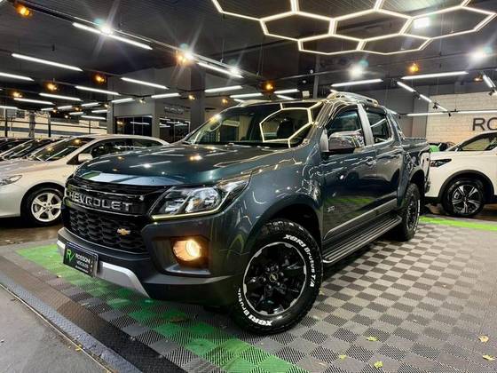 CHEVROLET S10 2.8 16V TURBO DIESEL HIGH COUNTRY CD 4X4 AUTOMÁTICO